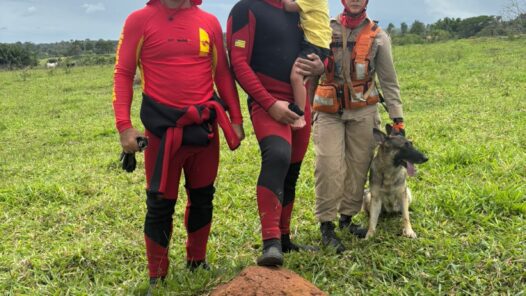 menino desaparecido em pesque-pague encontrado pelos bombeiros após mais de 12 horas. Foto: CBMGO