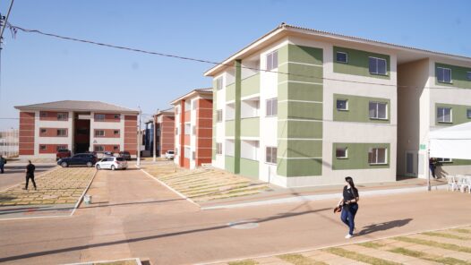 Agehab lança edital para construção de mais 13 mil casas a custo zero no estado. Foto: Agehab