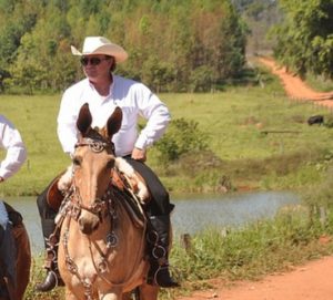 JuniorFriboiMontadoSantaBarbara2