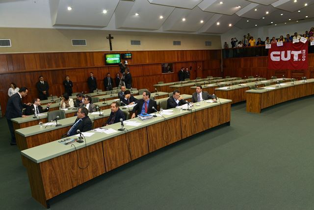 AlegoVotacaoPROFESSORESMarcosKennedy