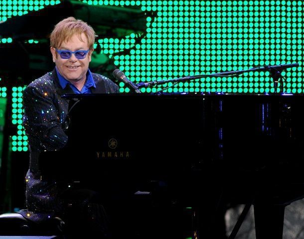791423 elton john027 g
