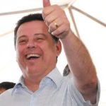 Marconi sorrindo