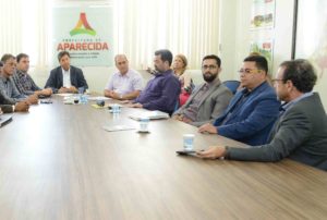 Faculdade Araguaia e Prefeitura de Aparecida de Goi&acirc;nia assinam conv&ecirc;nio