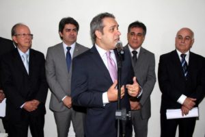 HENRIQUE TIB&Uacute;RCIO POSSE 13 01