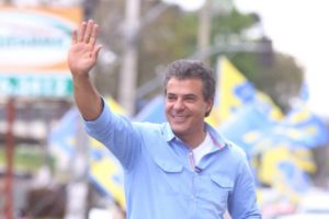 Governador do Paran&aacute; diz que rea&ccedil;&atilde;o da pol&iacute;cia foi 'natural'