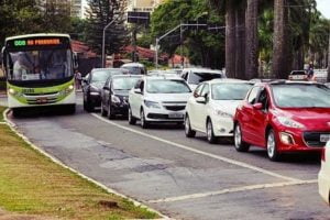 Lan&ccedil;ado edital para obras de cinco corredores de &ocirc;nibus em Goi&acirc;nia