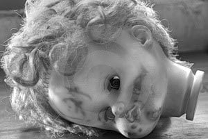 Advogada &eacute; denunciada e presa suspeita de maltratar os filhos, em Inhumas