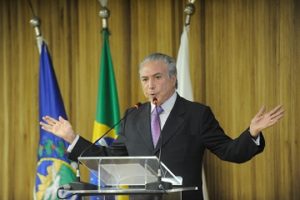 Temer: reforma pol&iacute;tica &eacute; vit&oacute;ria do Congresso