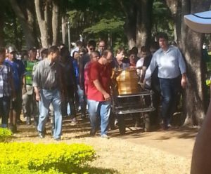 enterro de alana moraes namorada de cristiano araujo