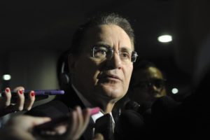 Renan sinaliza que Congresso far&aacute; mudan&ccedil;as na MP da Previd&ecirc;ncia