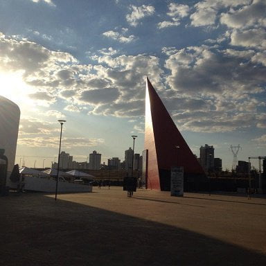 Oscar Niemeyer, local onde ser&aacute; realizado o Vaca Amarela 2015