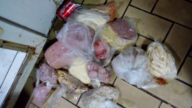 PRODUTOS APREENDIDOS NO PASSEIO DAS AGUAS