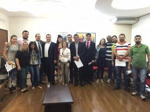 reuniao raquel teixeira com estudantes sobre oss