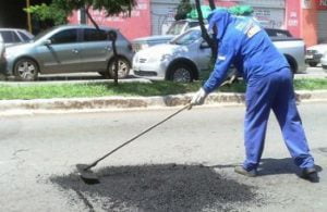 TAPA BURACO PREF GOIANIA