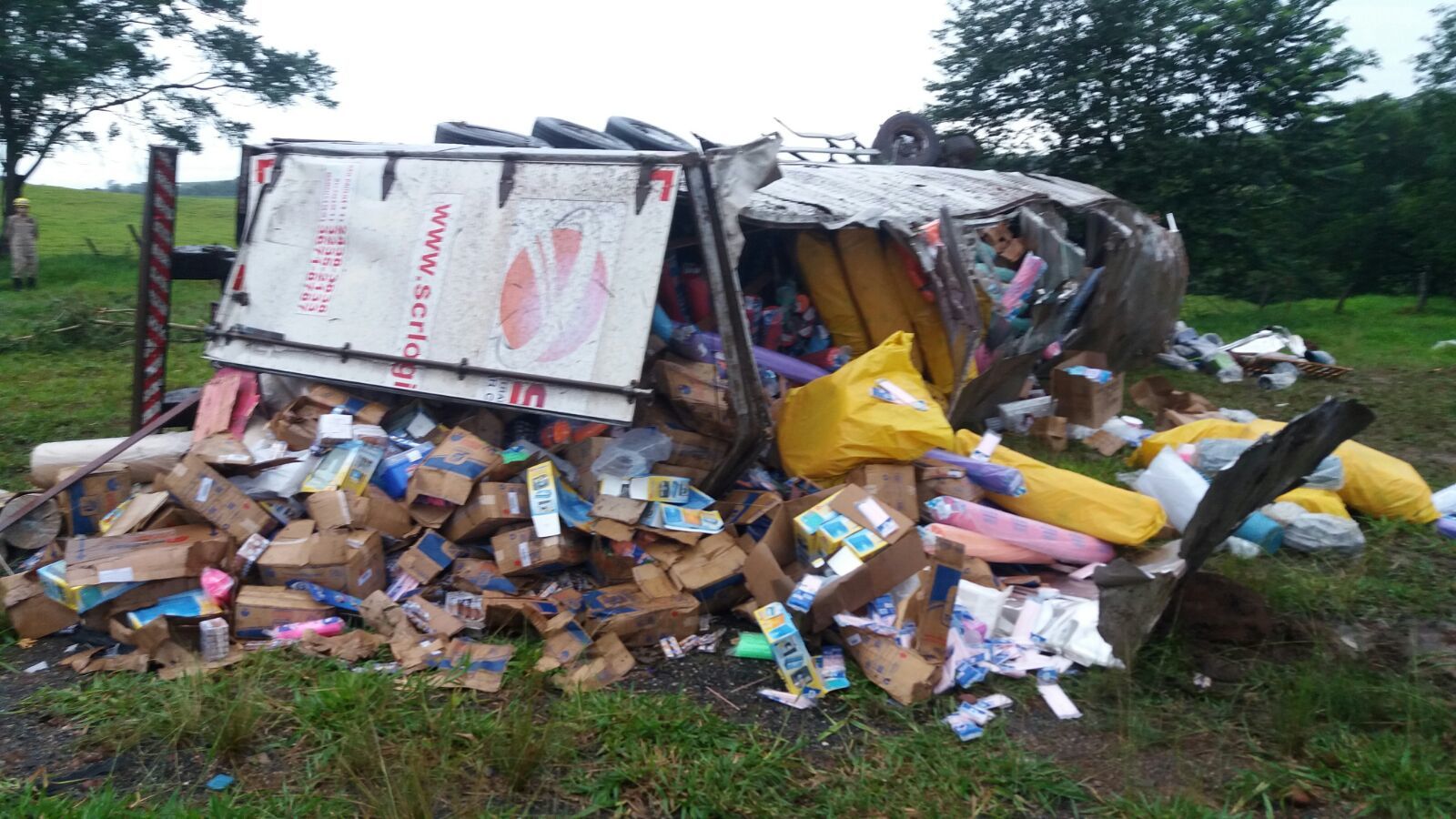 tombamento carga plastico