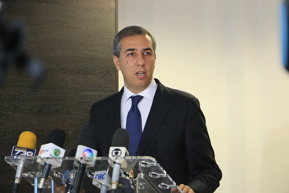 jose eliton anuncia reforco de policiais foto andre saddi