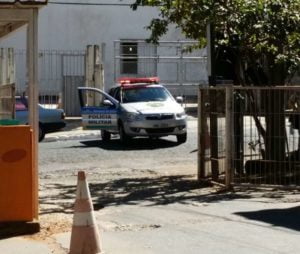 ameaca de bomba universitario