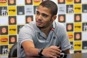 foto reforco adriano goias