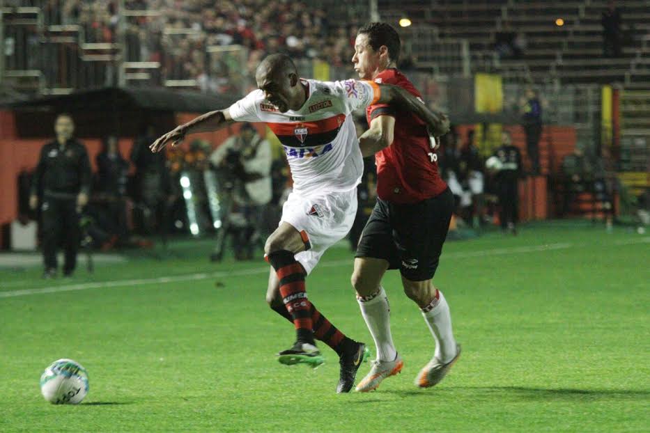 foto brasil x atletico pelotas