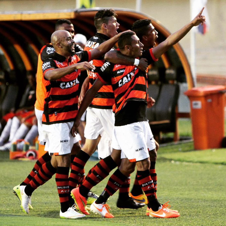 foto bambu no classico 3