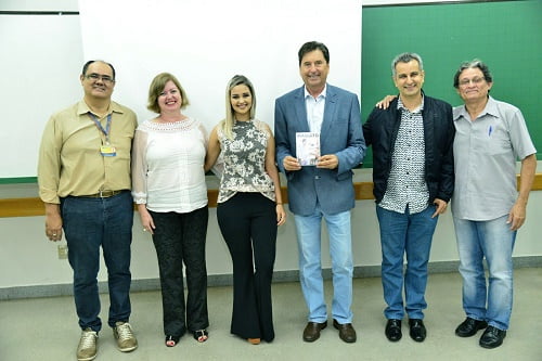 Apresentação do trabalho de conclusão de curso. documentario maguito tcc