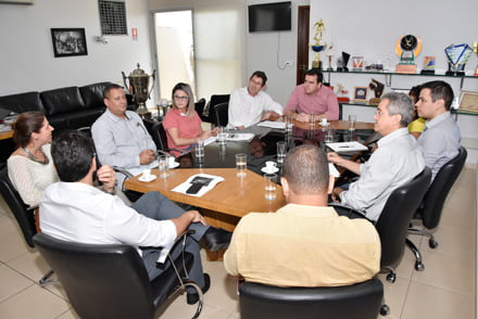 parque america gustavo food truck