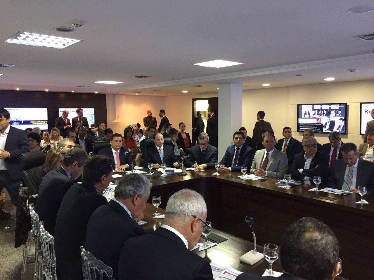 reuniao goias competitivo