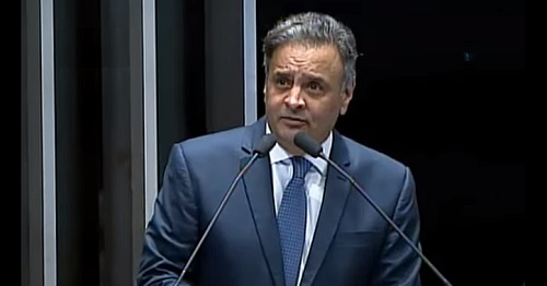 Ilustração de suas mãos se segurando 