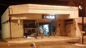 caiaponia caixa eletronico