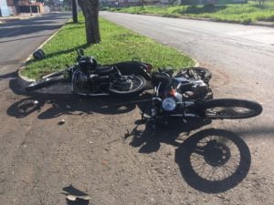 acidente entre motos no pq amazonia foto dict