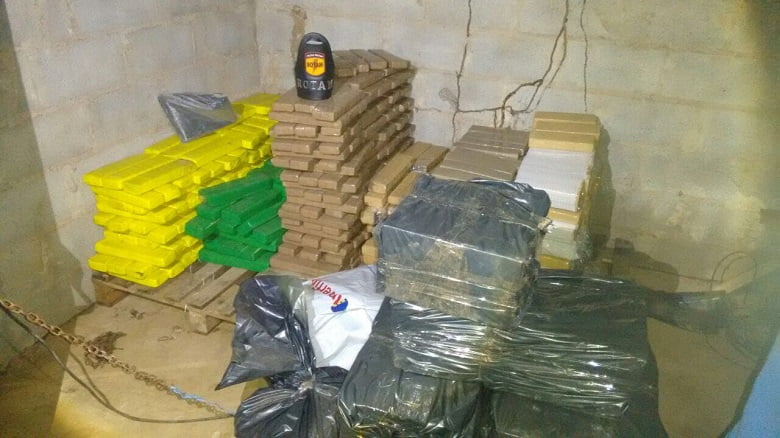 700 kg de maconha goiania foto pmgo