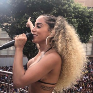 anita instagram reproducao.jpg