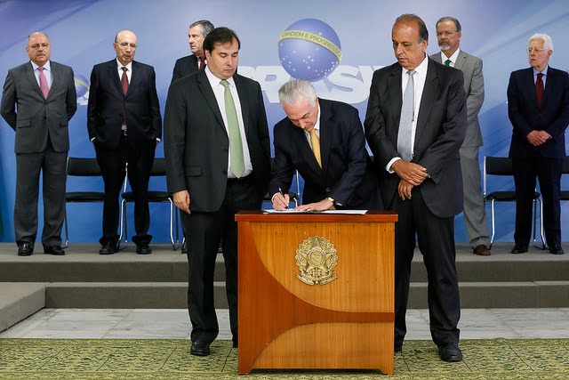 assinatura da intervencao.jpg