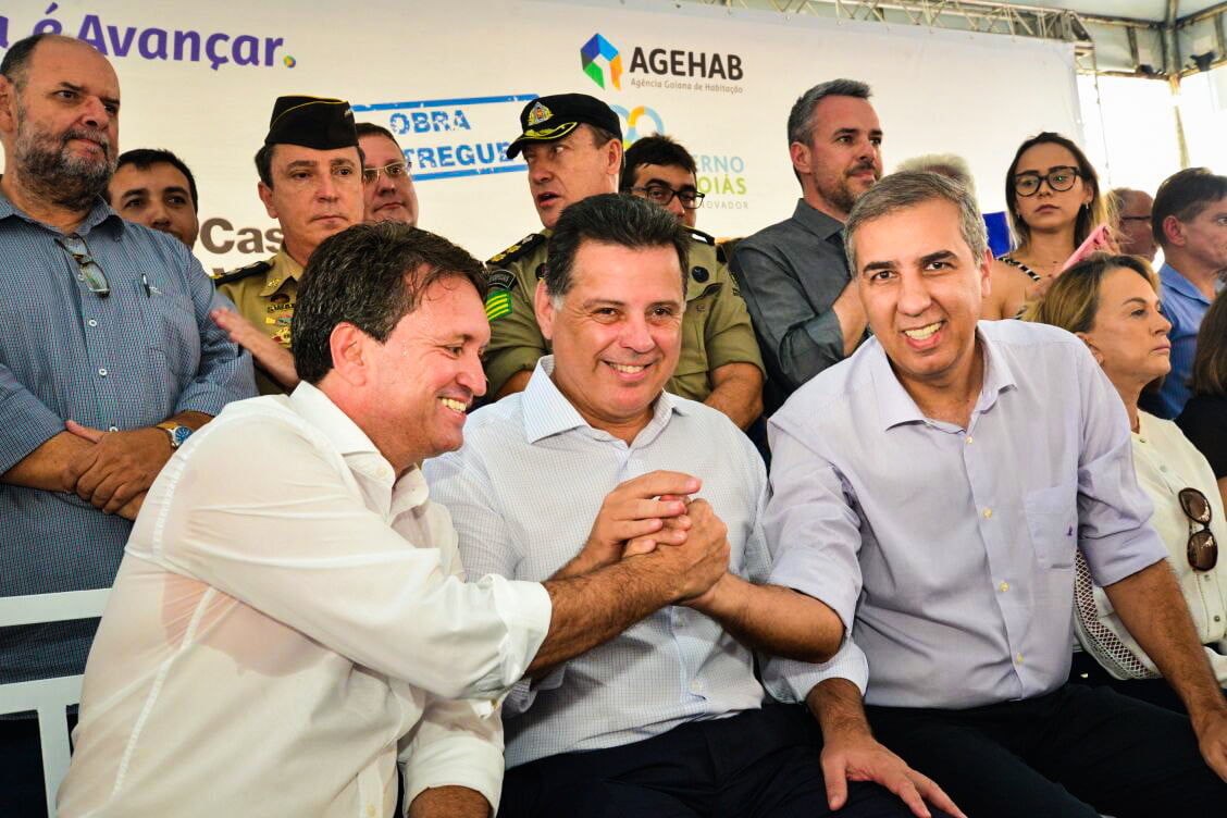 Marconi Perillo - Evandro Magal - José Eliton - Caldas Novas - Apartamentos - Residencial Estância Itanhangá - Foto Wagnas Cabral 01.jpg