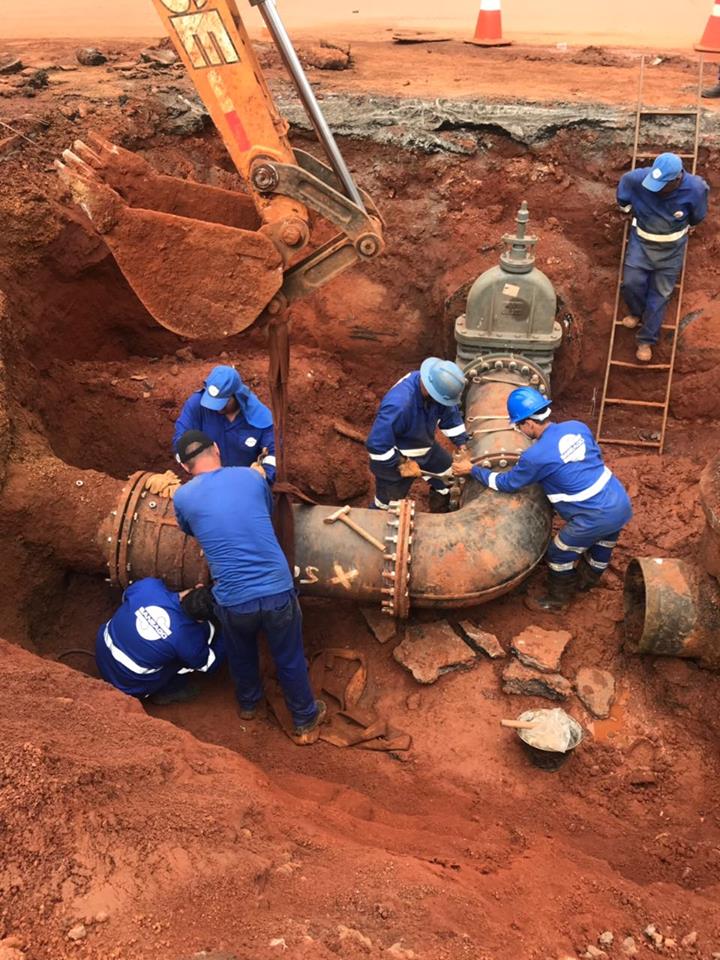 Adutora Saneago foto facebook saneago.jpg