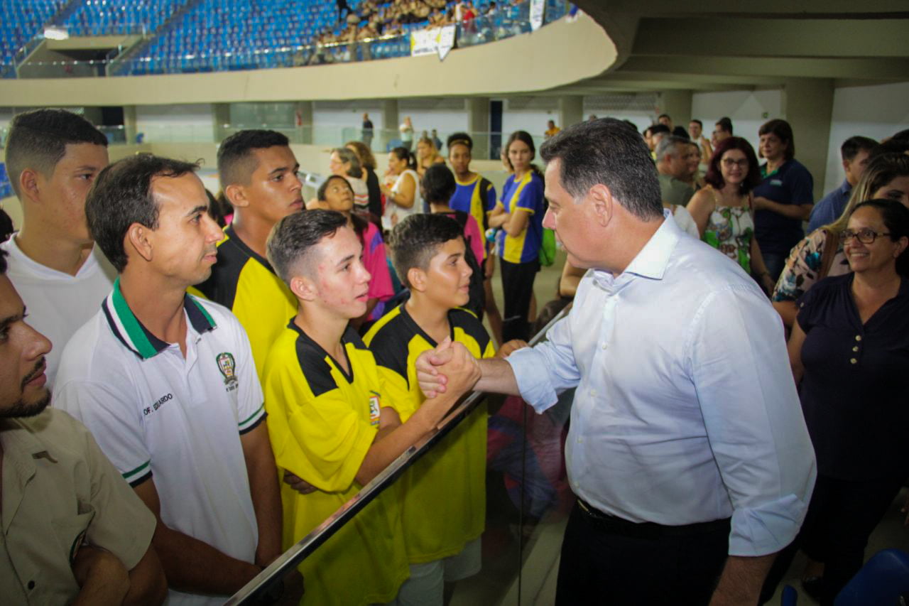 Marconi Perillo - Catalão - Ginásio de Esportes - Foto Marco Monteiro 01.jpg