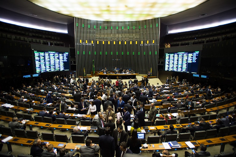 camara dos deputados foto marcelo camargo agencia brasil.jpg