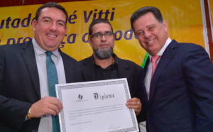 Captura de Tela 2018-04-05 às 10.23.47.png