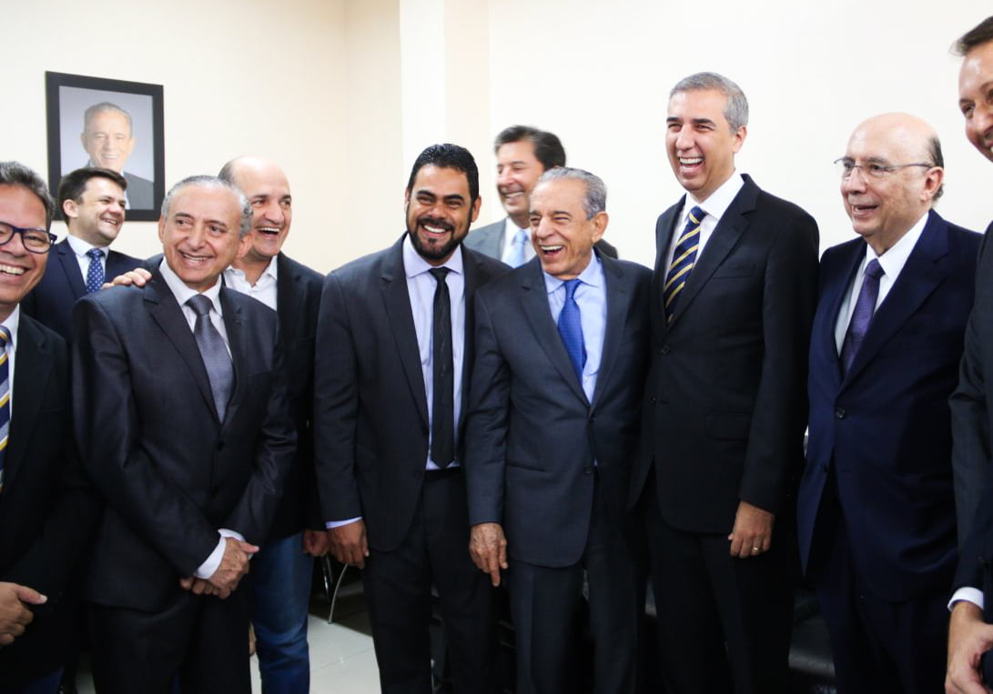 José Eliton - Henrique Meirelles - Titulo de Cidadão Goianiense - Foto Jota Eurípedes 01.jpg