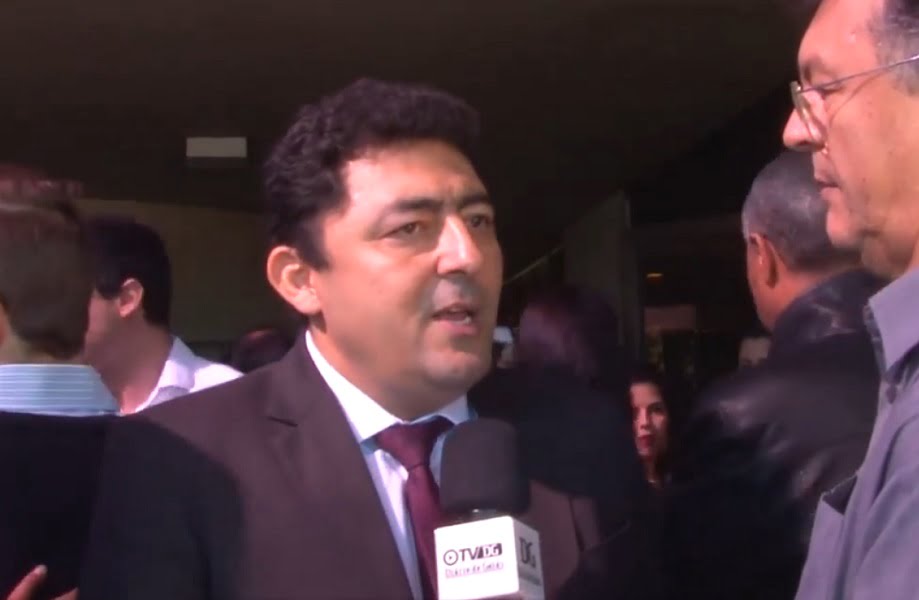 marcelo costa sec da educacao de goiania.jpg