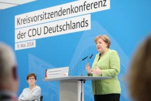 angela merkel foto Laurence Chaperon.jpg