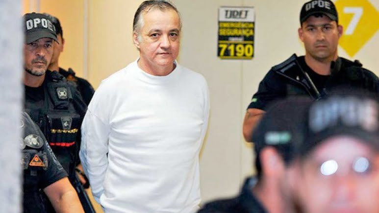 carlos cachoeira rep.jpg