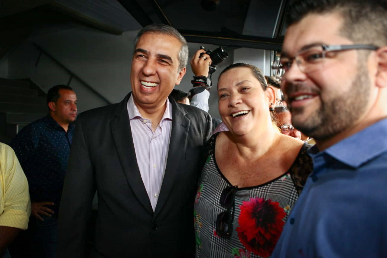 José Eliton - Anápolis - Saúde - Investimentos - Foto Fernando Leite 02.jpg