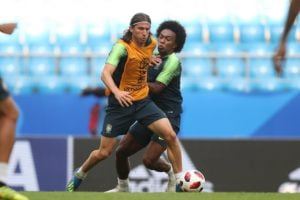 filipe luis treino foto lucas figueiredo cbg.jpg