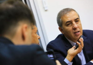 José Eliton - Entrevista para rádios de Anápolis - Foto Wildes Barbosa 02.jpg