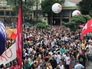 professores protesto foto roberto parizotti fotos publicas.JPG