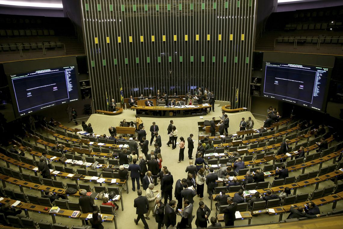 camara dos deputados foto wilson dias agencia brasil.jpg