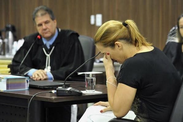 mulher matou filha recem nascida e escondeu no escaninho foto div tjgo.jpg