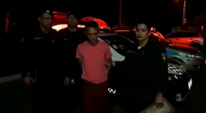 homem arremessa bebe contra a parede foto rep.png