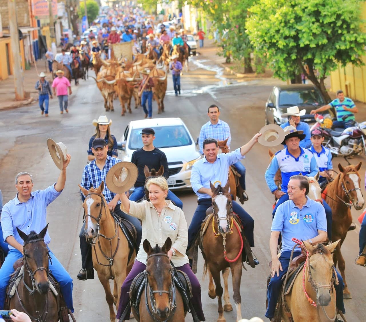 MARCONI PERILLO - CAVALGADA EM ITUBIARA 1.jpeg